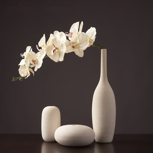 White Opulent Porcelain Vase