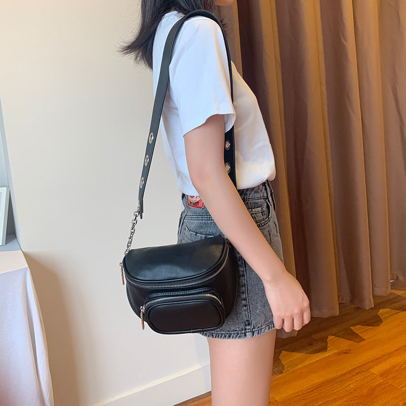 Urban Essence Saddle Bag