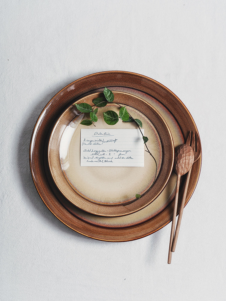 Ceramic Nostalgic Round Shallow Dish