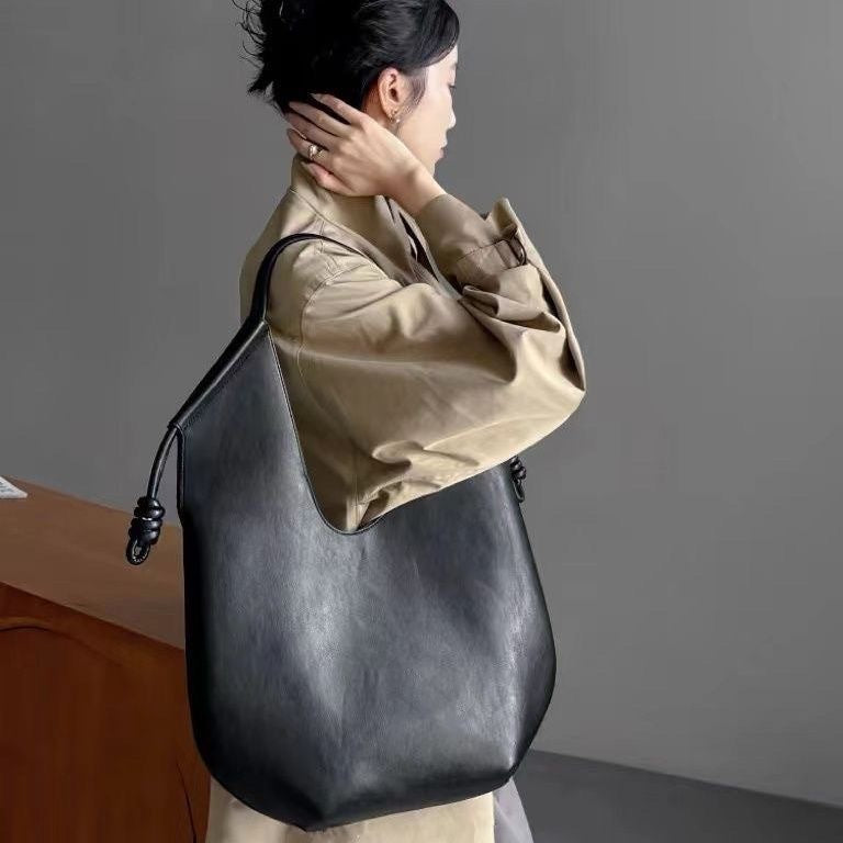 Commuter Shoulder Bag