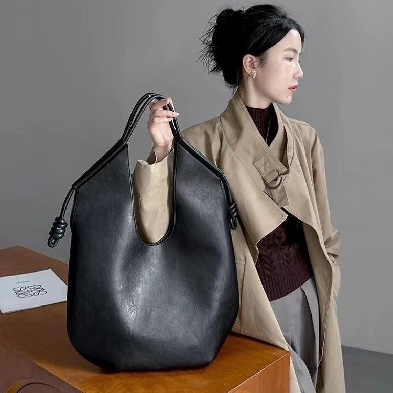 Commuter Shoulder Bag