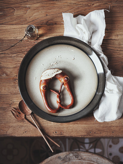 Ceramic Nostalgic Round Shallow Dish