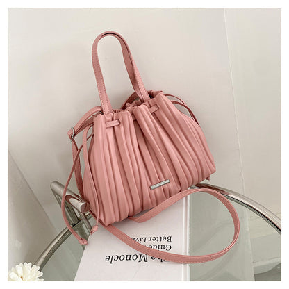 Retro Pleated Cloud Handbag