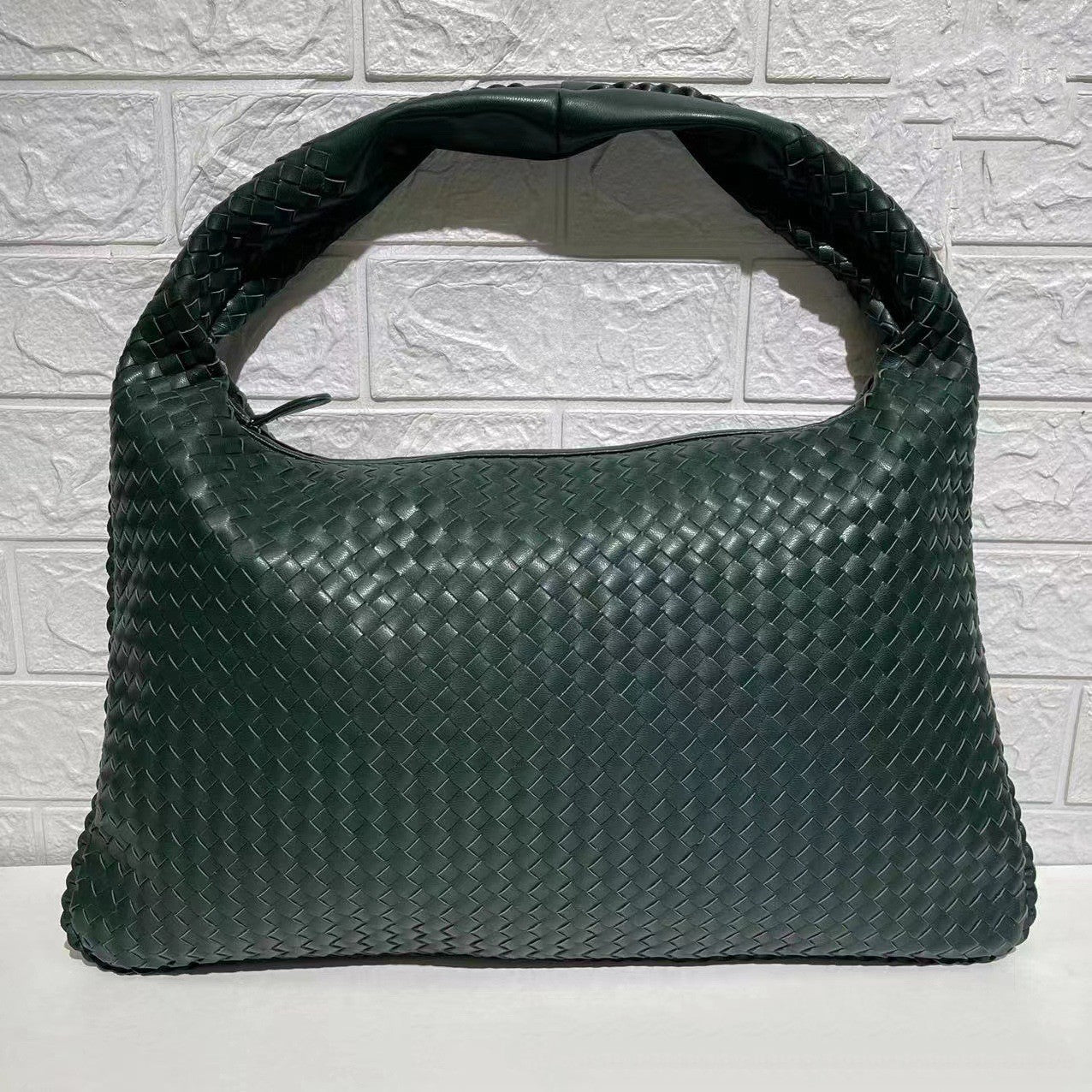 Woven Capacity Shoulder Bag