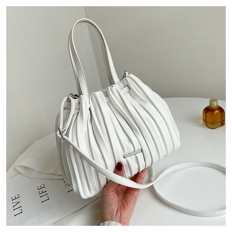 Retro Pleated Cloud Handbag