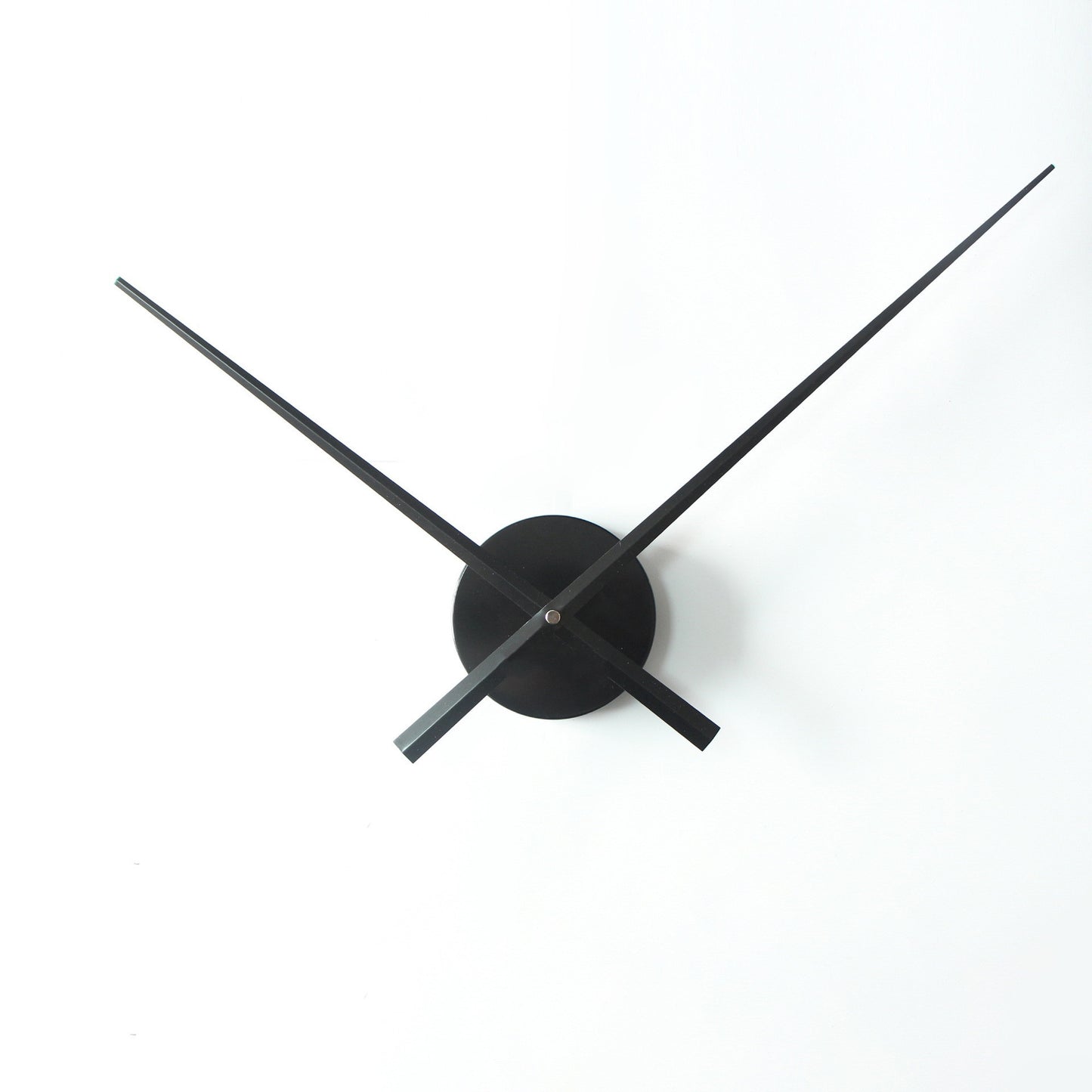 Modern Minimalist Clock